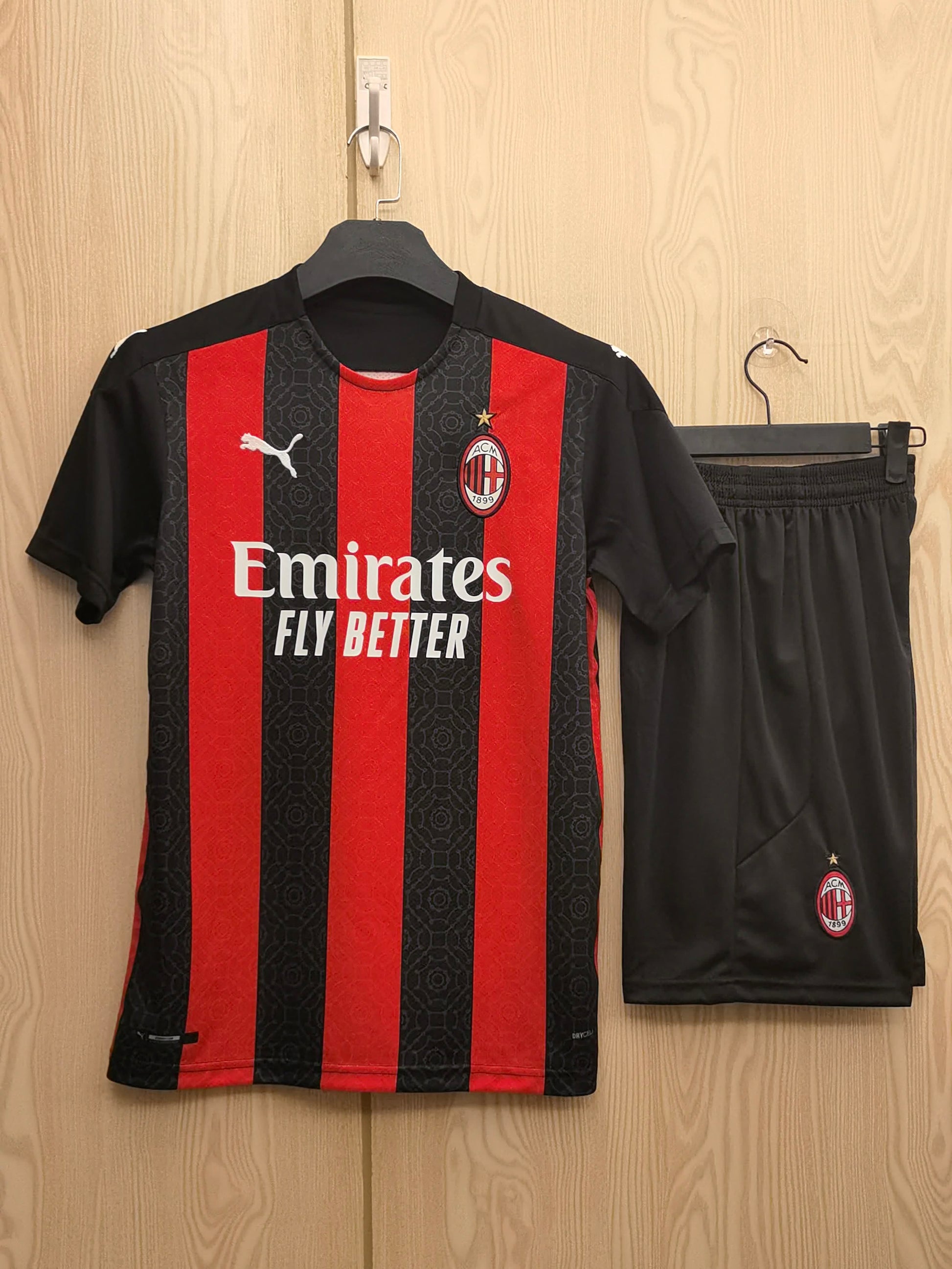 20/21 AC Milan Home