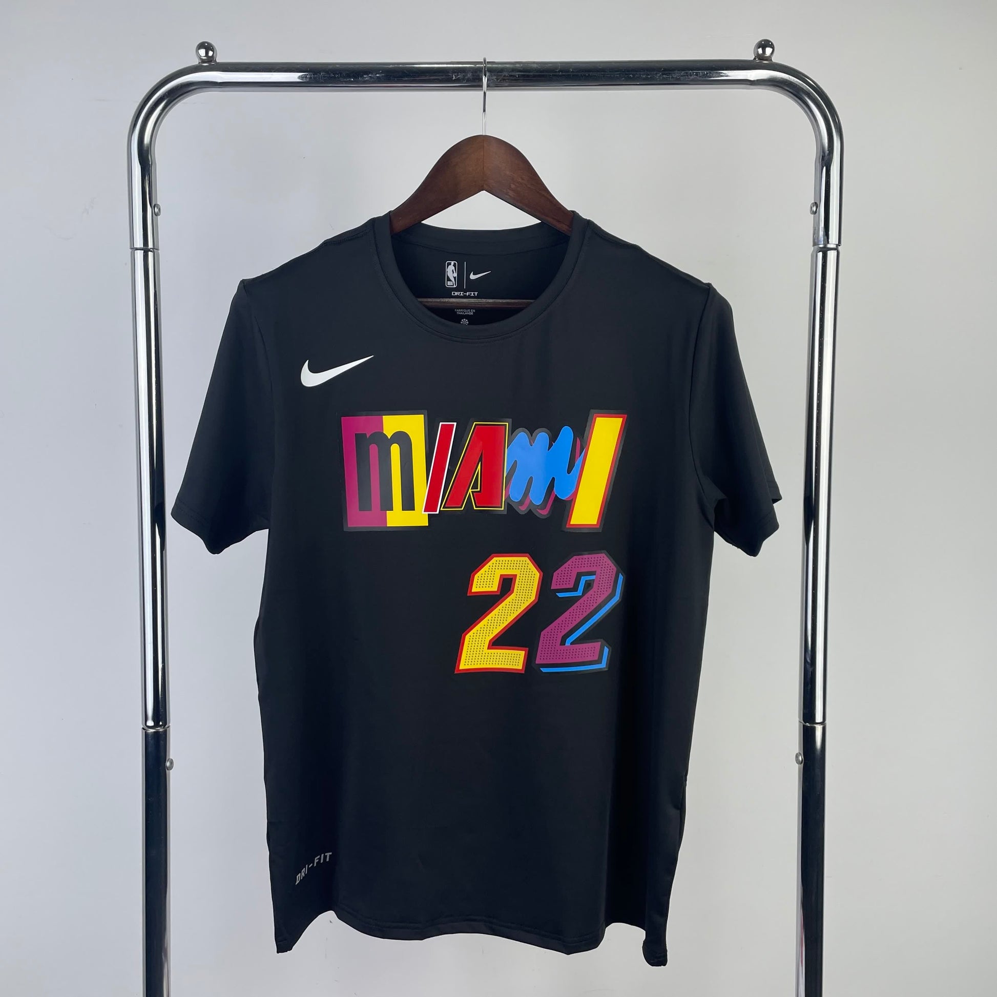 Quick drying short sleeves: 22nd season Heat City edition short sleeves No.22 Butler