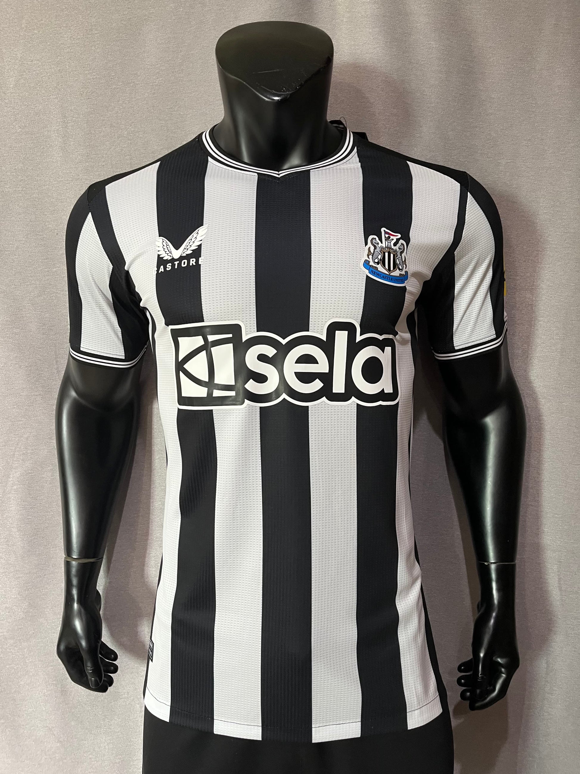 23/24 Newcastle United Home Player Edition