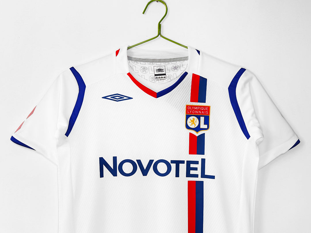 Retro 2008/09 Olympique Lyonnais home S-XXL7