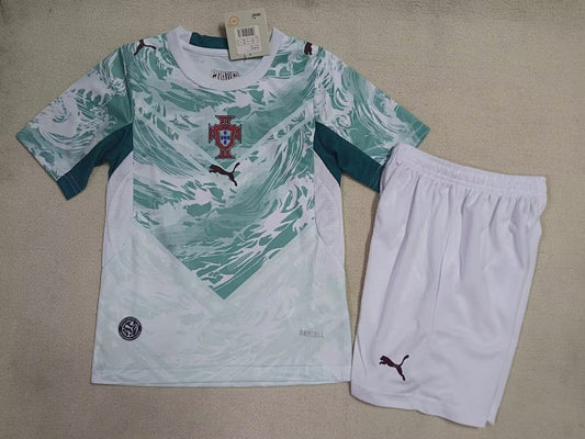 /27 Kids Portugal Away &amp; Size 16-285