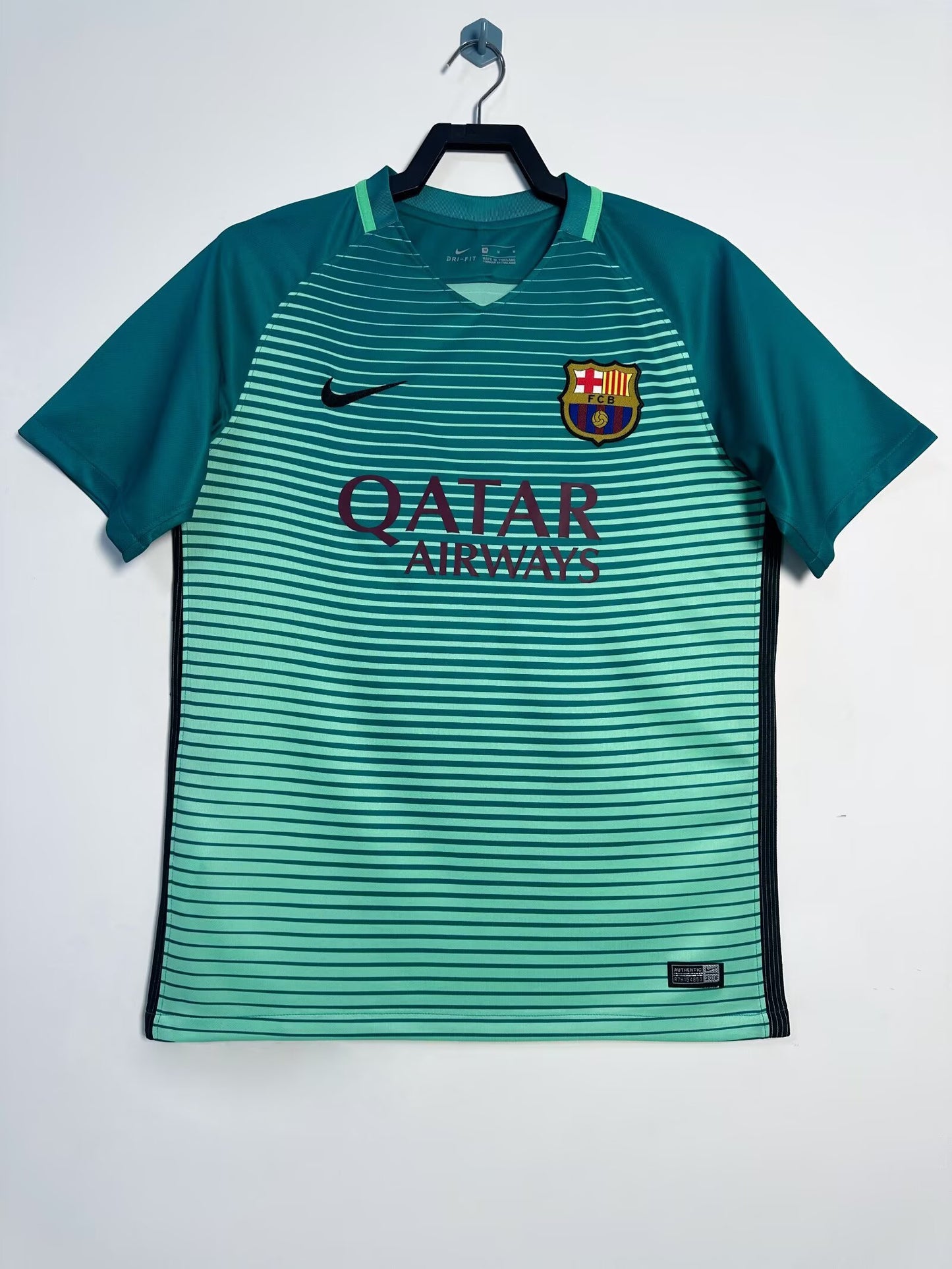 Retro 2016/17 Barcelona second away S-XXL