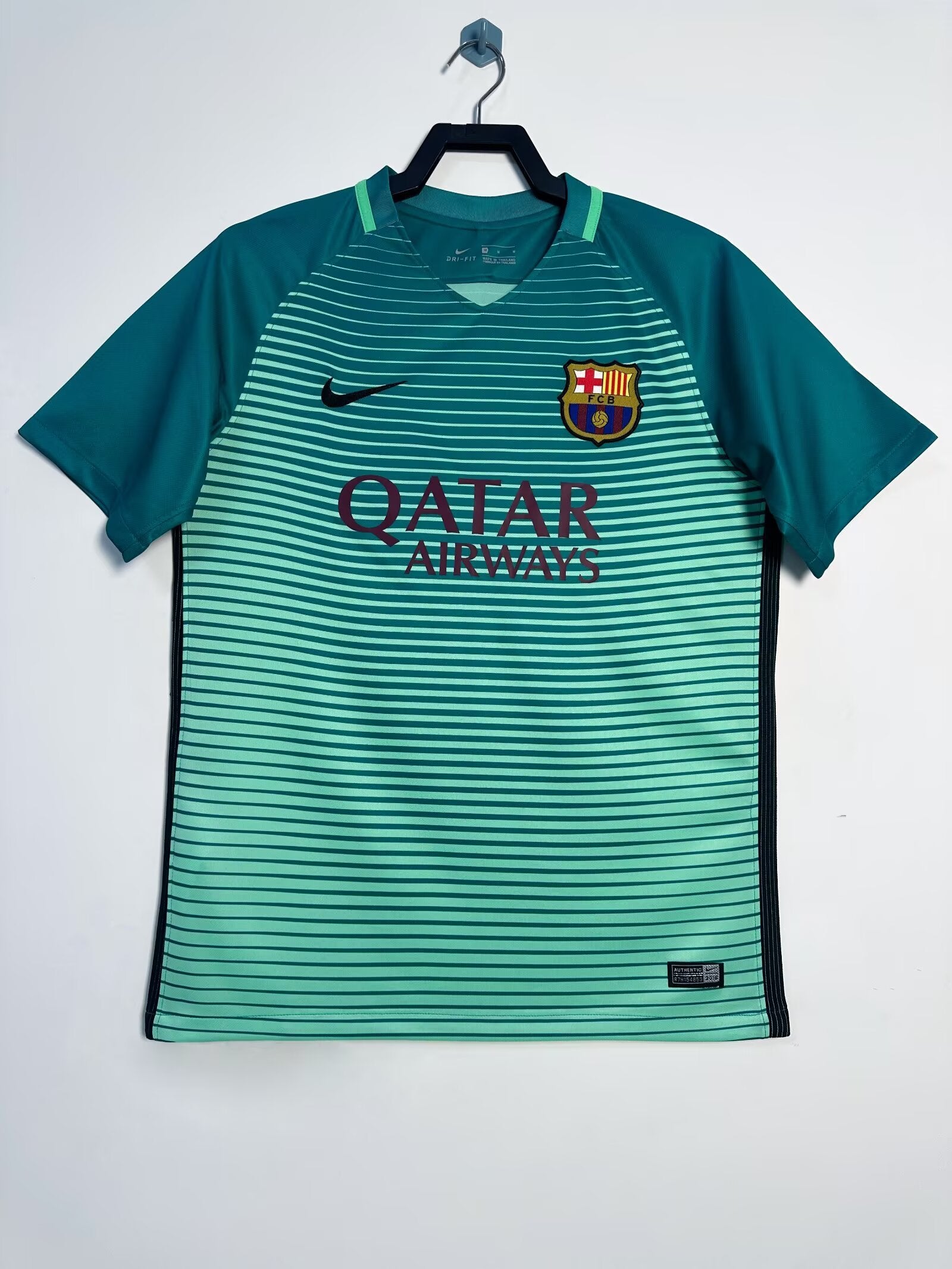 Retro 2016/17 Barcelona second away S-XXL