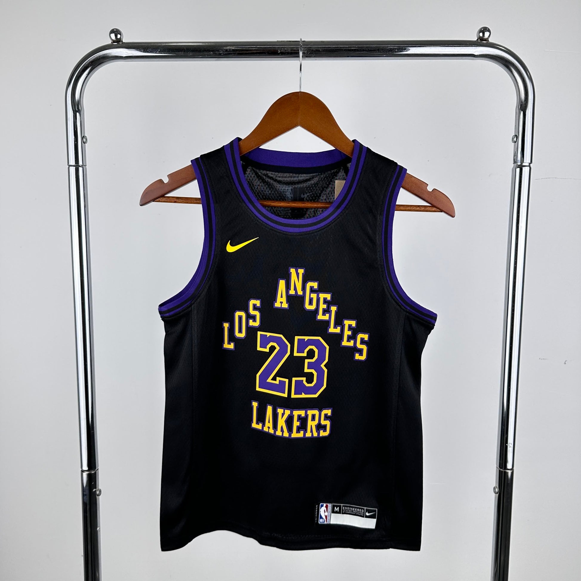 NBA Kids: 24 Season Lakers City 23 # James