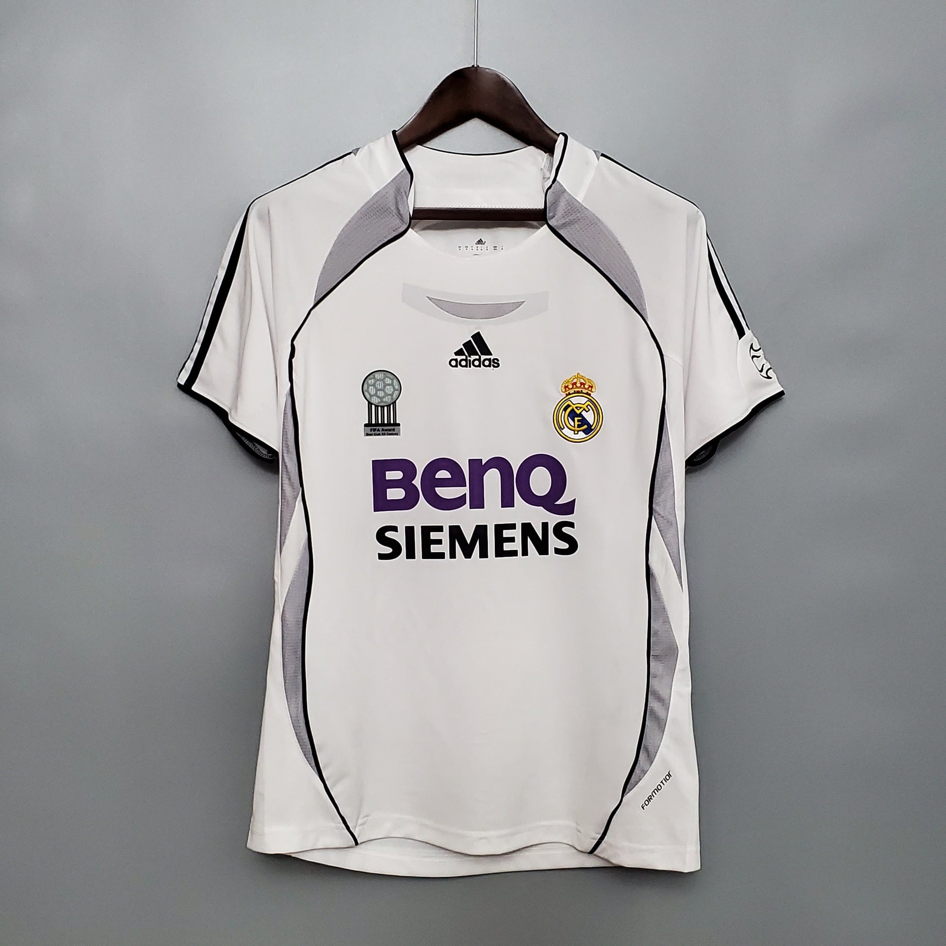 Retro Real Madrid 06/07 home S-XXL