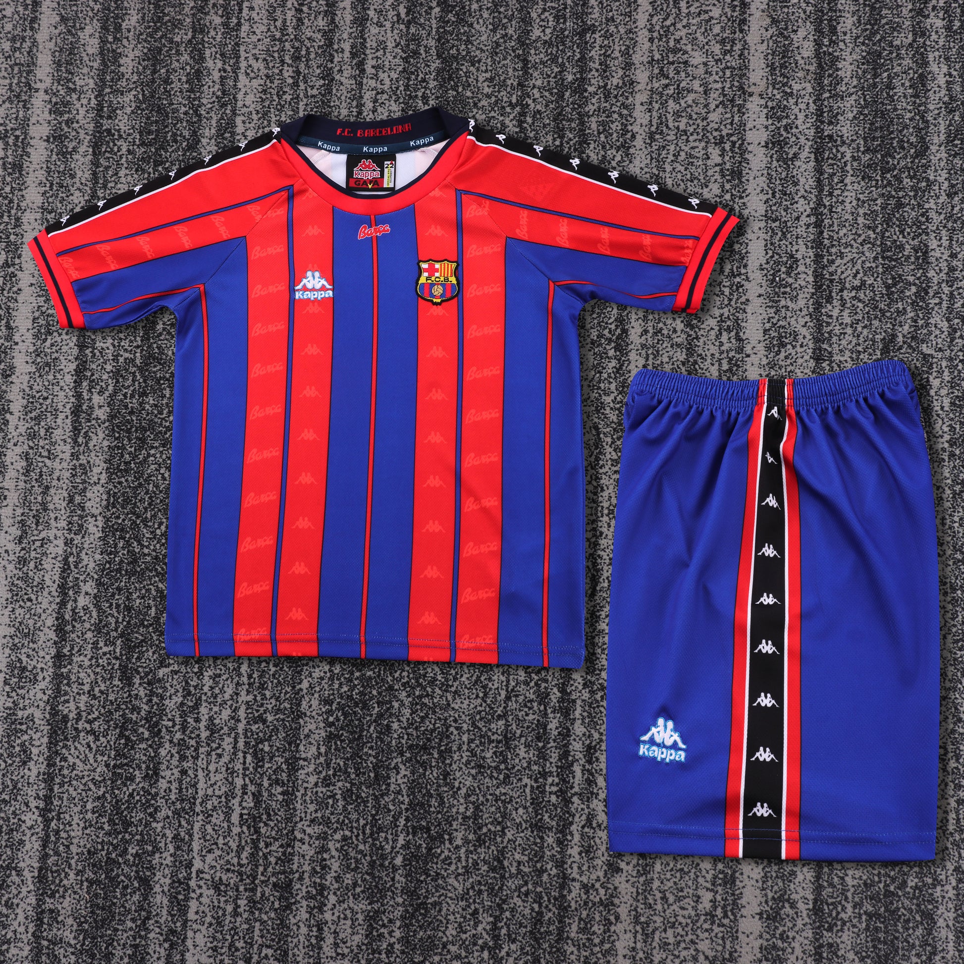 Retro Kids 1997/98 Barcelona Home Size16-28