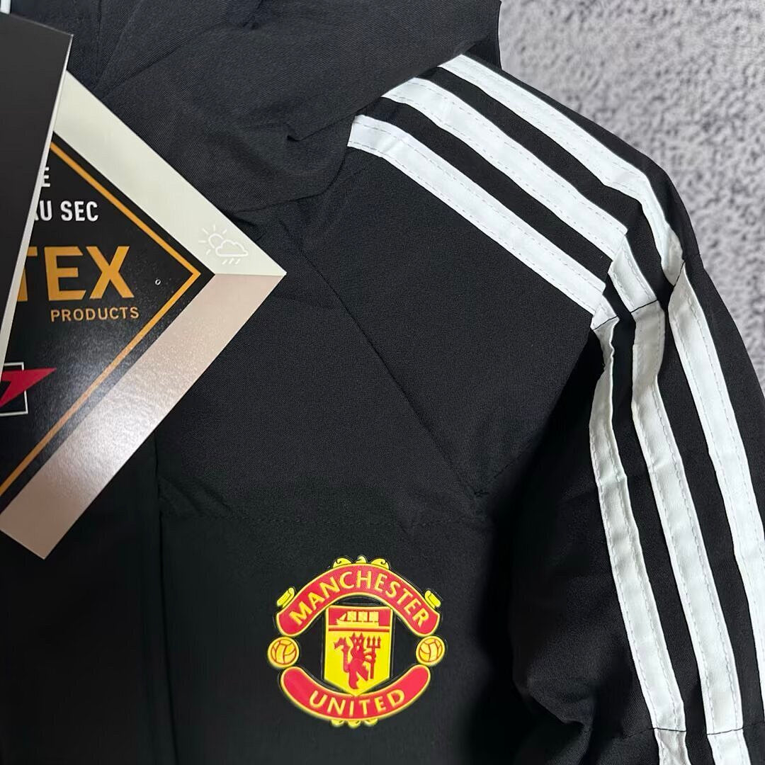 Manchester United cotton-padded jacket11