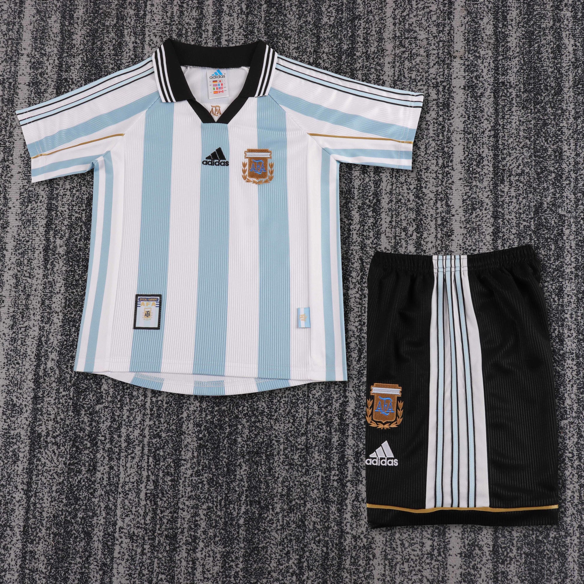 Retro Kids 1998 Argentina home size: 16-28