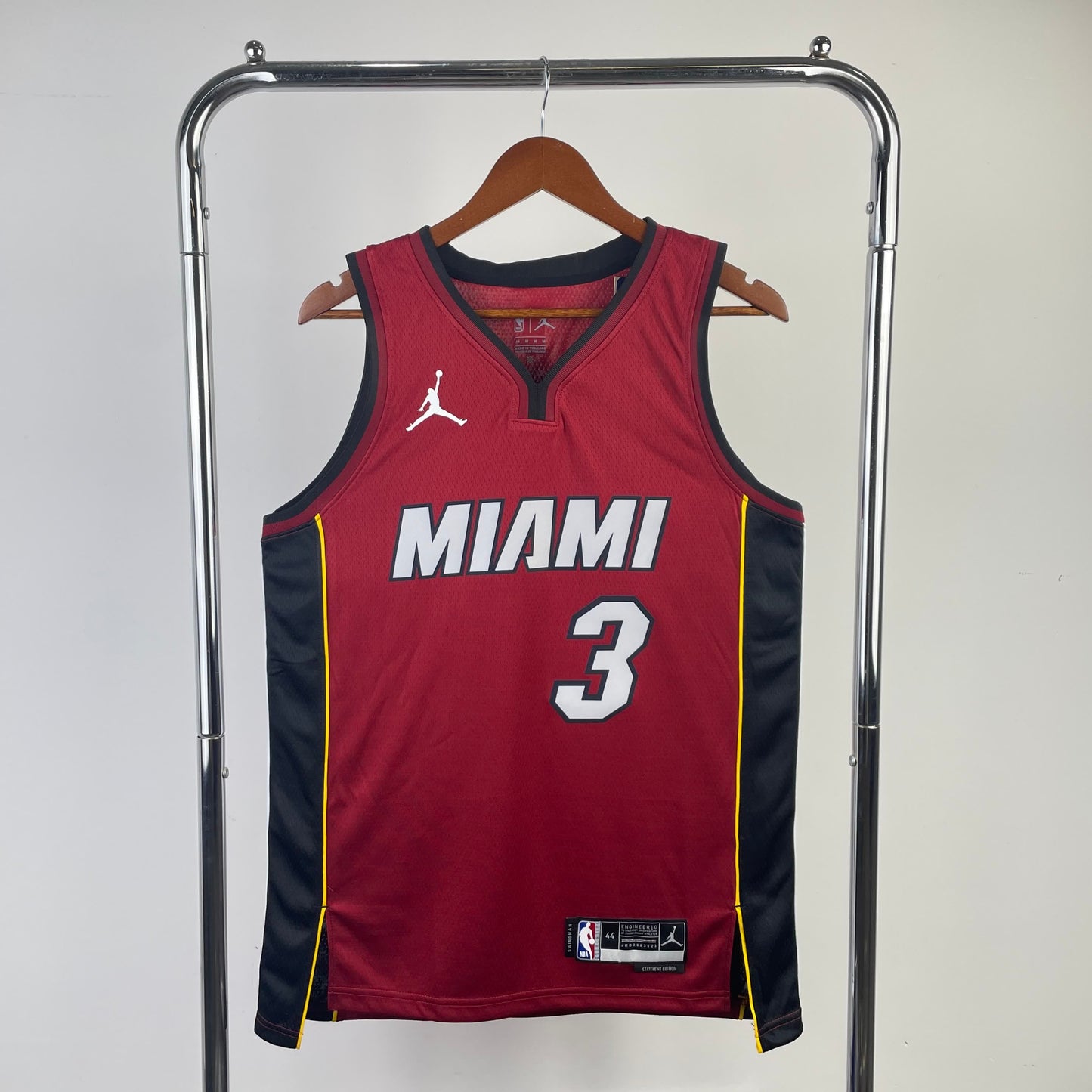 23 Season Heat Flyers Limited No.3 Wade