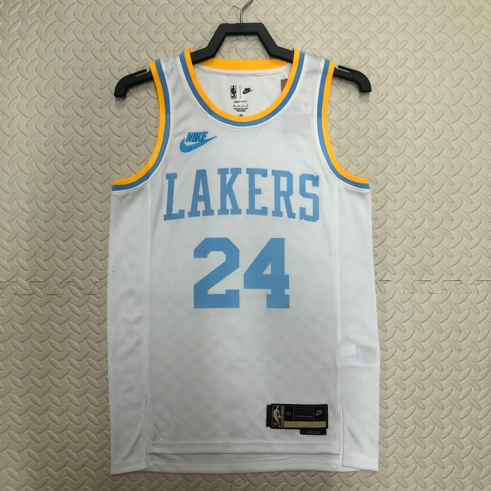 23 Season Lakers Vintage No. 24 Kobe Bryant