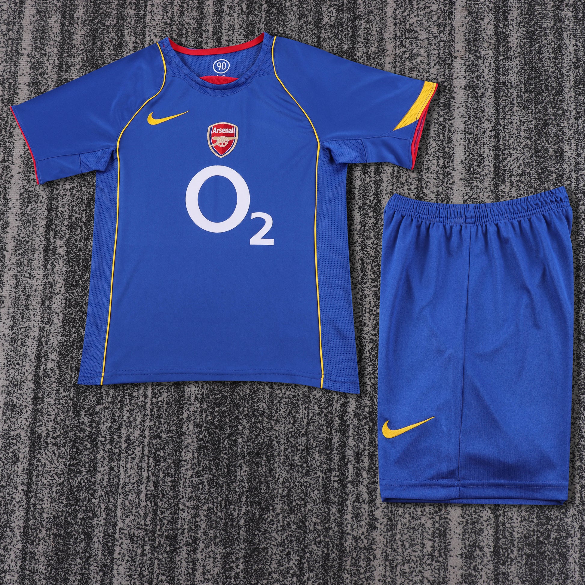 Retro Kids 2004/05 Arsenal away Size 16-28