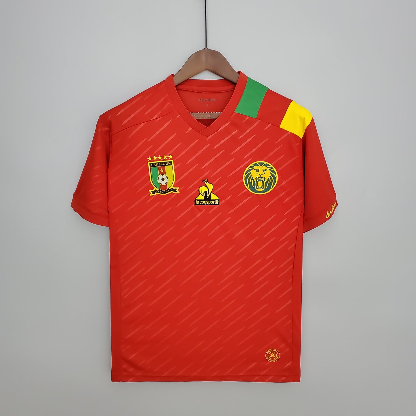 Cameroon Red S-XXL