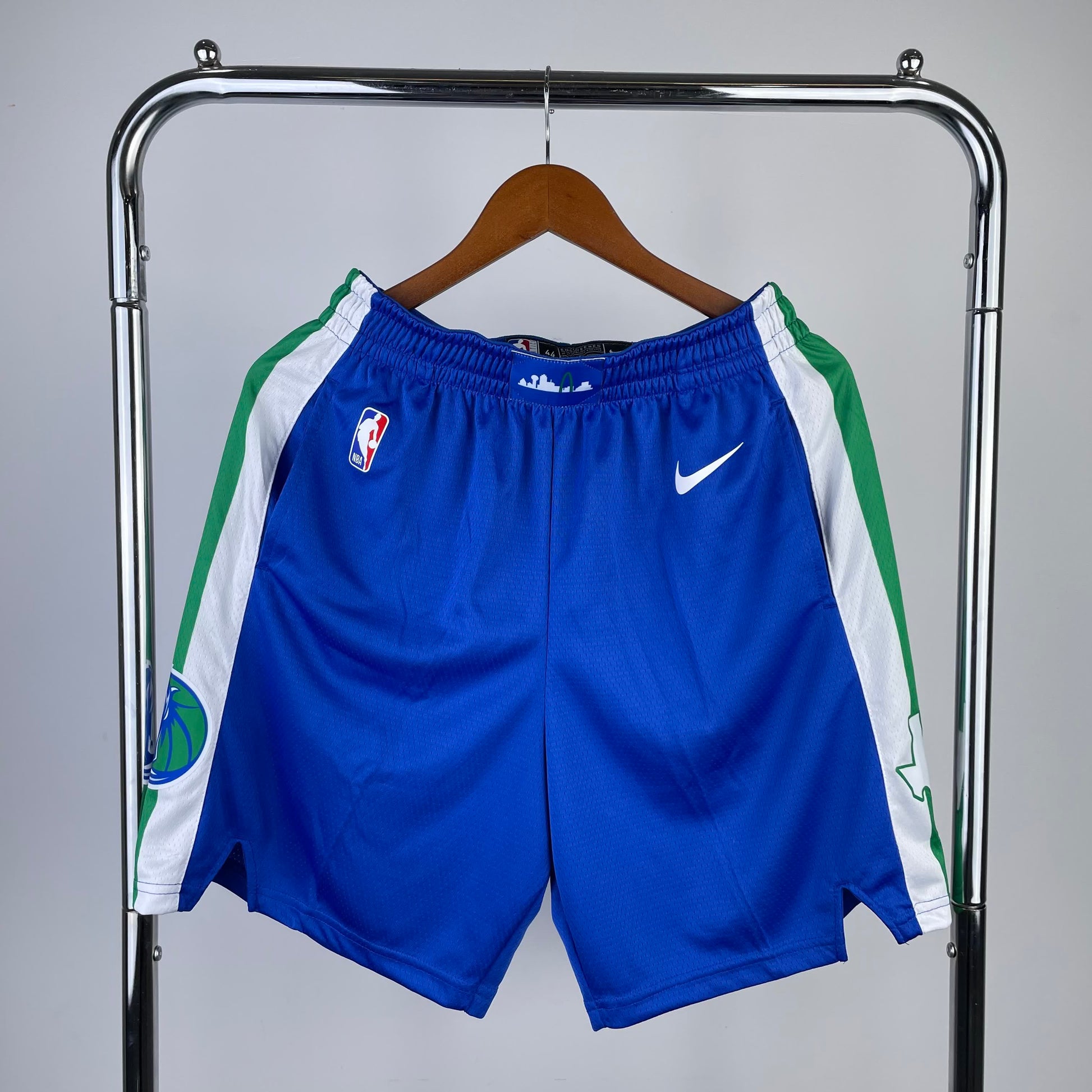 23 Season Mavericks City Shorts