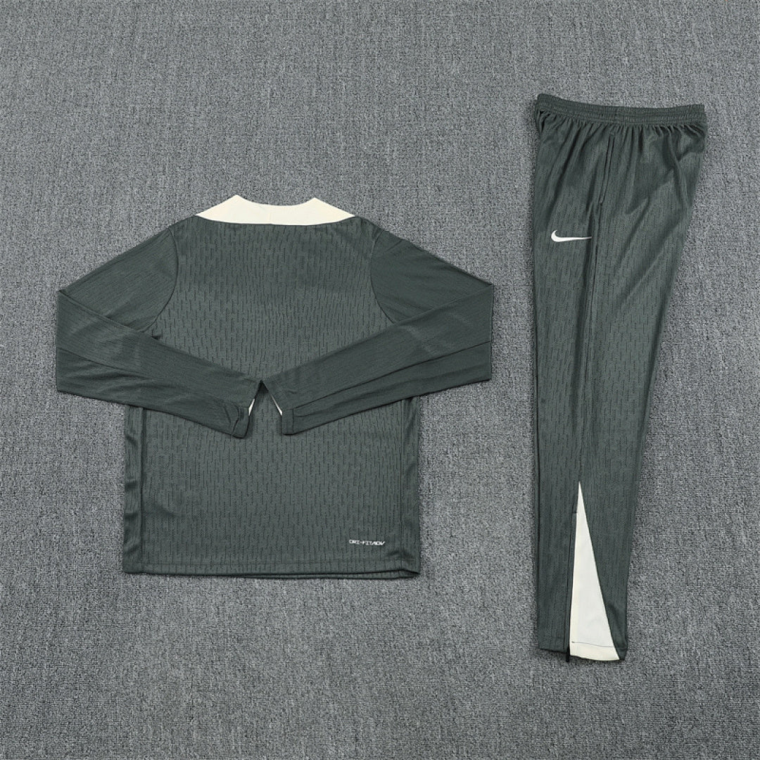 /26 Chelsea Army Green Half Pull Training Suit (Adults&amp;Kids)7