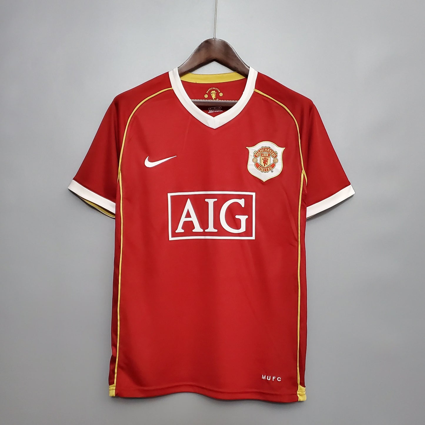 Retro 06/07 Manchester United home S-XXL