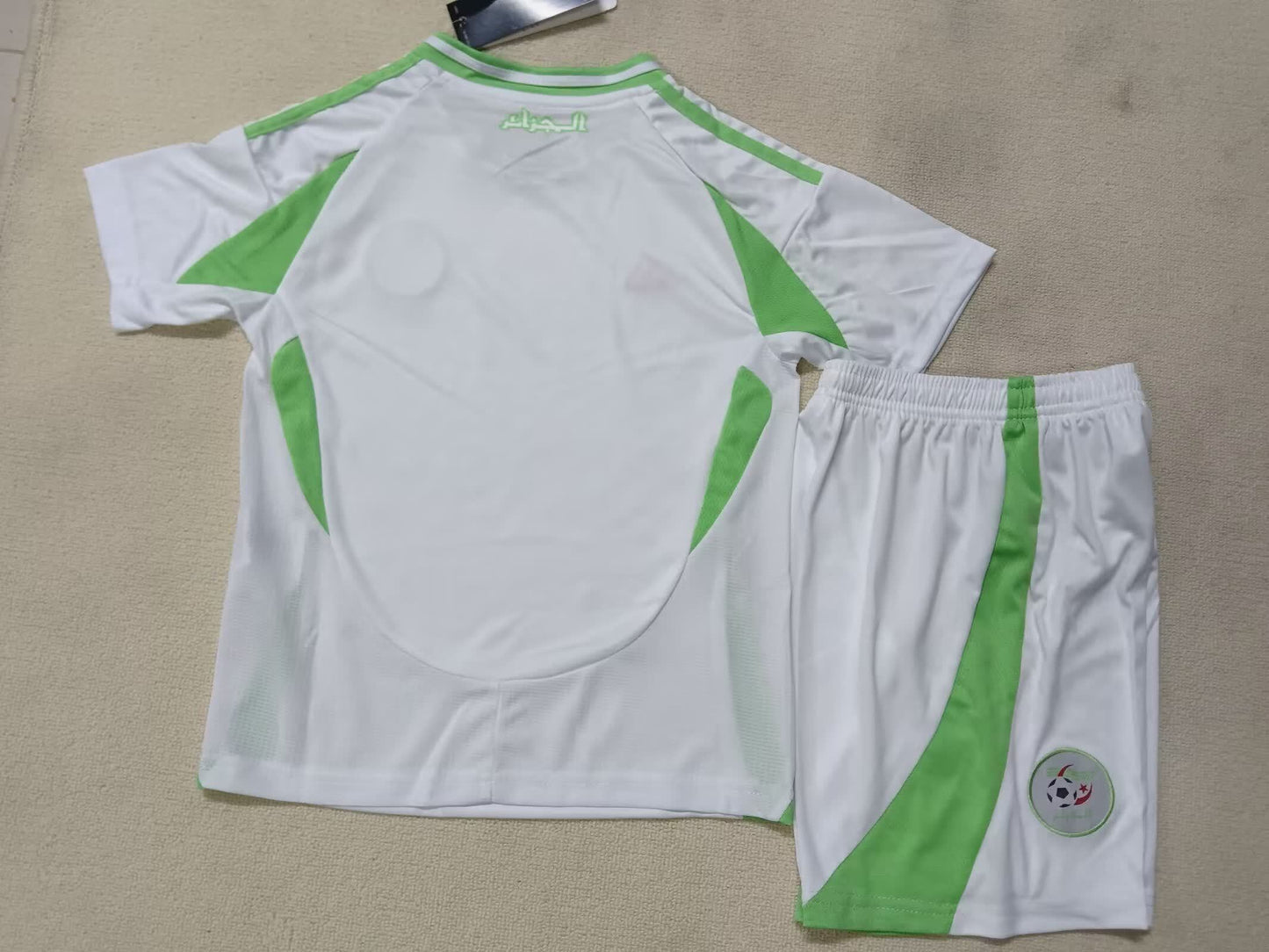 Algeria 阿尔及利亚