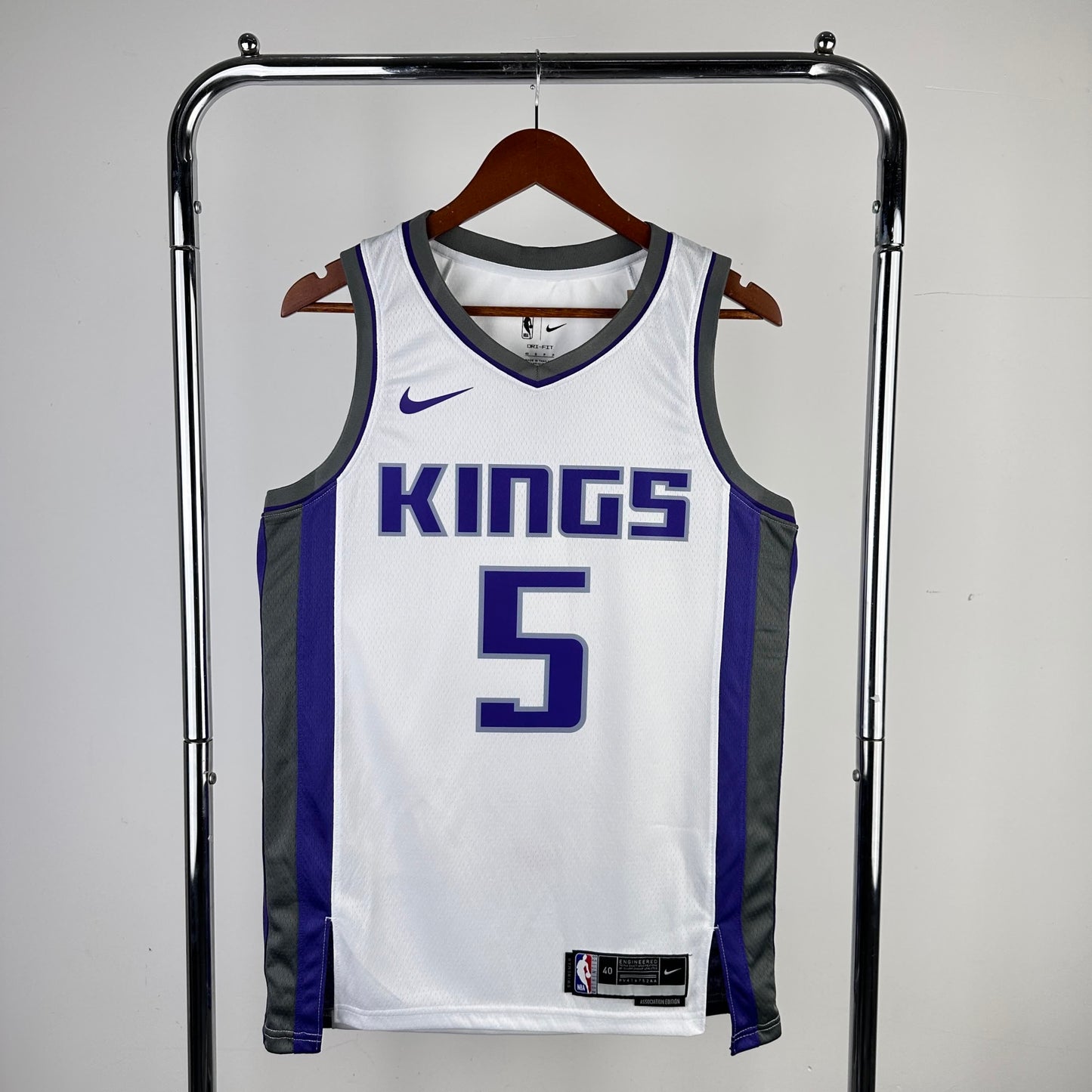 23 Season Kings Home 5 # Fox