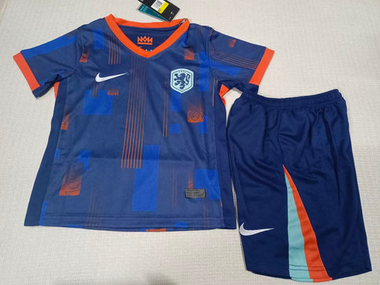 24/25 Kids Netherlands away Size: 16-28