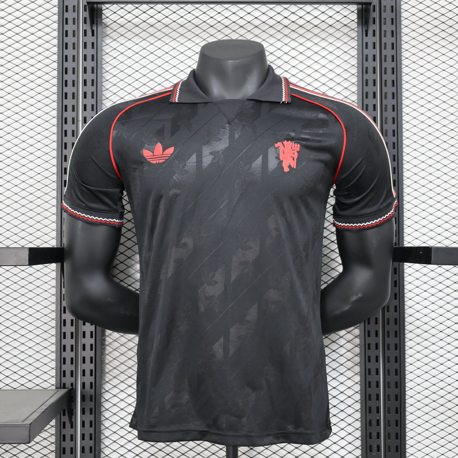 24/25 Manchester United Retro Black Player Edition S-XXL