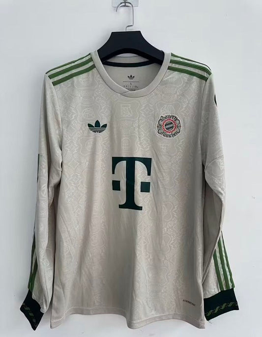 /26 Bayern Beer Edition Long sleeved S-XXL2