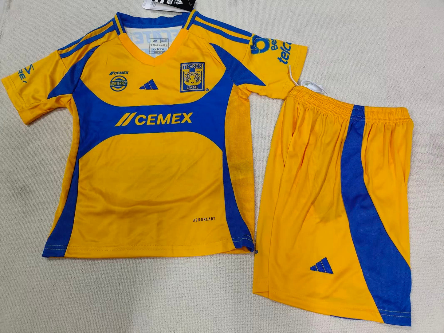 24/25 Kids Tigres Home Size: 16-28
