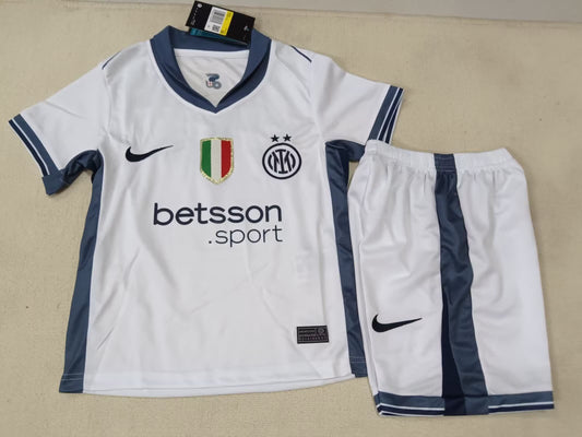 24/25 Kids Inter Milan away Size: 16-28