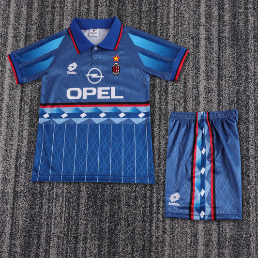 Retro Kids 95/96 AC Milan away Size: 16-28