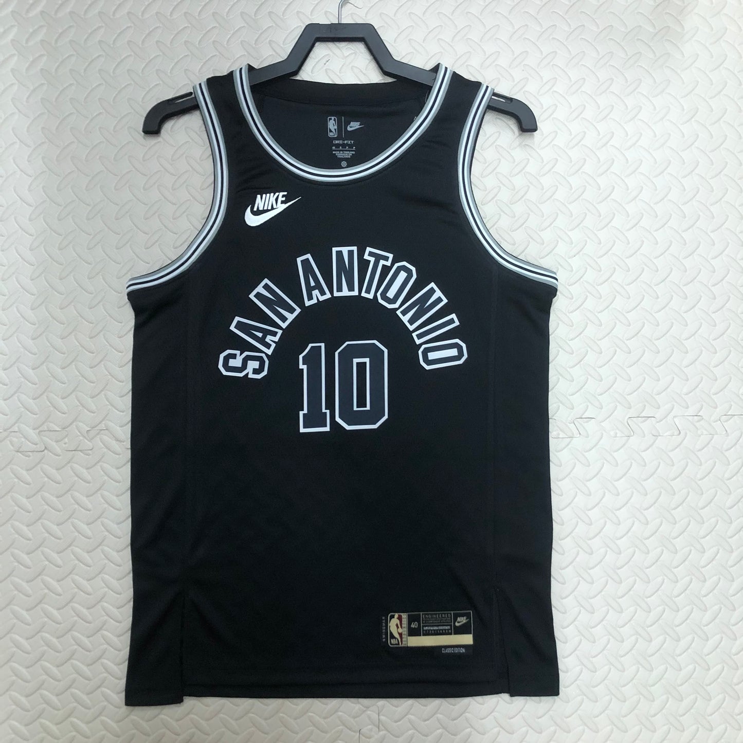 23 Season Spurs Vintage No. 10 DeRozan