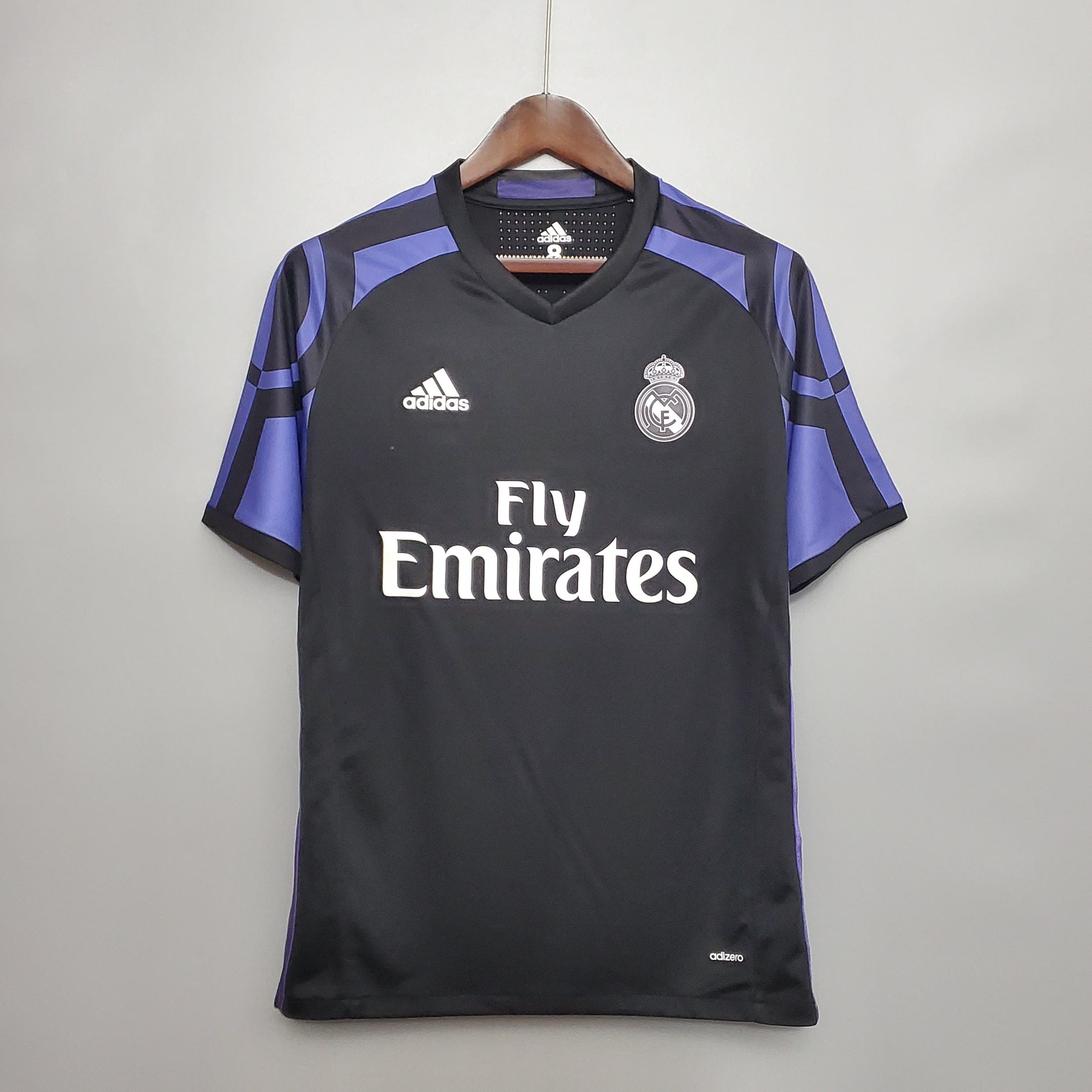 Retro Real Madrid 15/16 Third away S-XXL