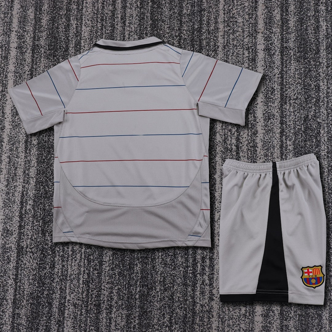 Retro Kids 2003/04 Barcelona away&amp;Size16-285