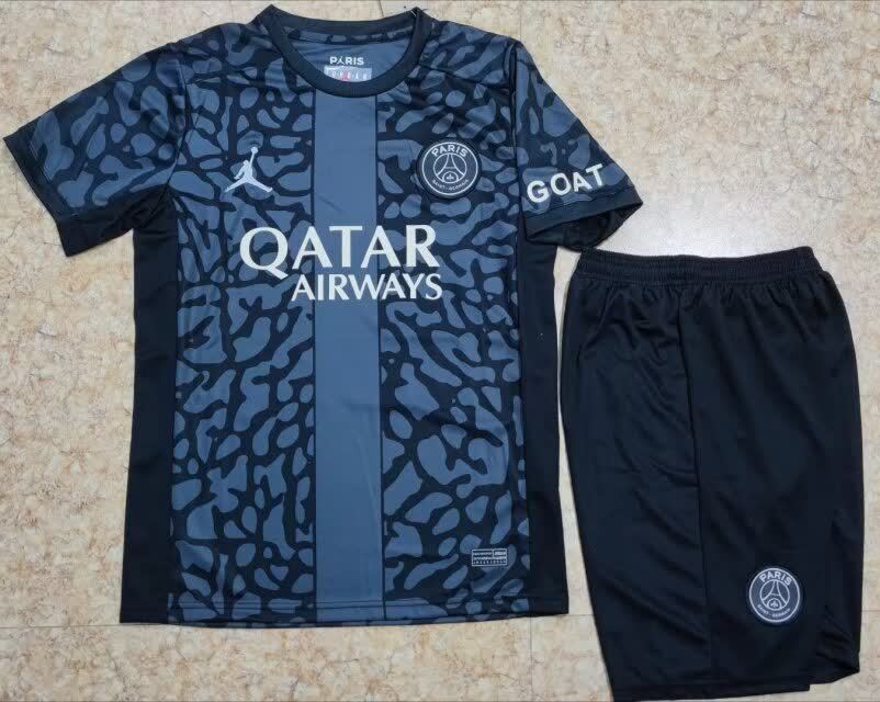 23/24 PSG Second Away Set