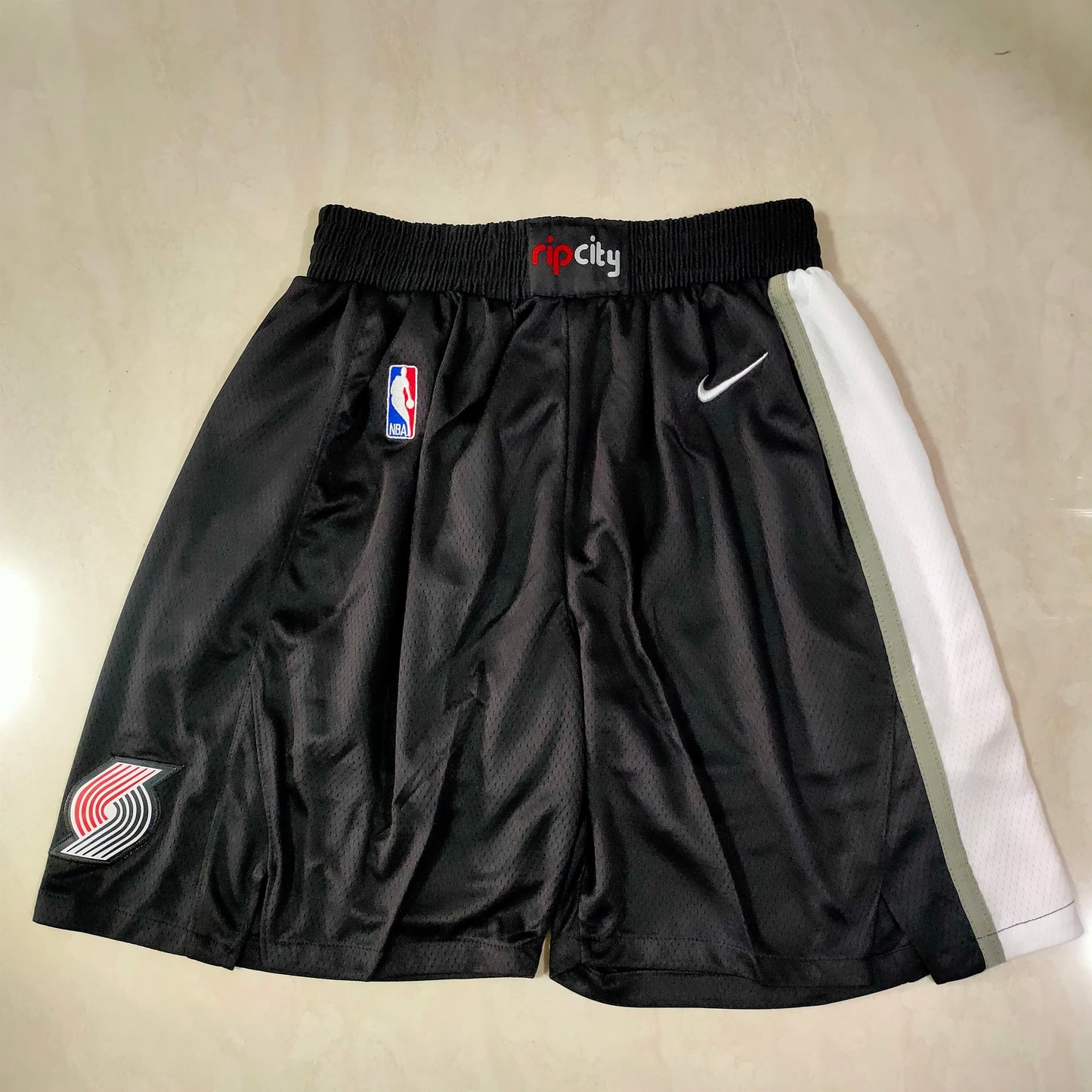 TrailBlazer Black City Shorts