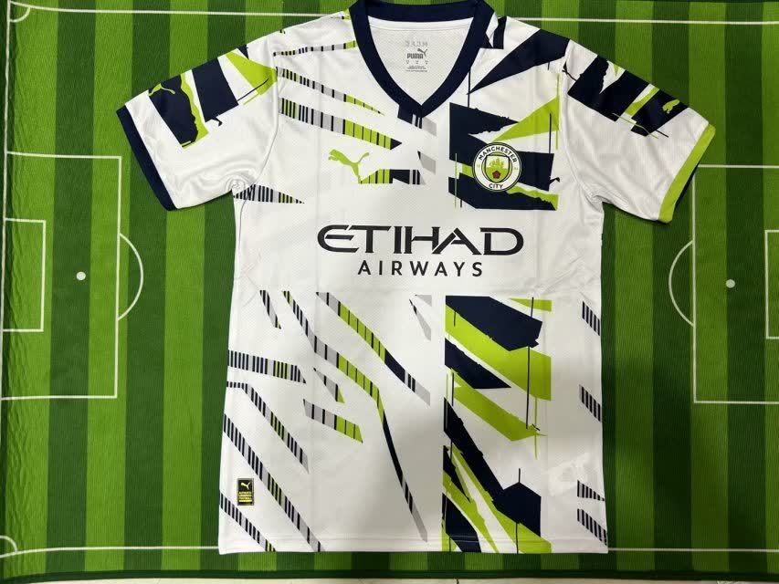 23/24 Manchester City Training Kit