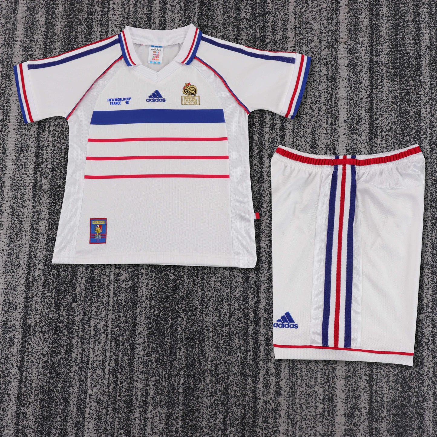 Retro Kids 1998 France away size: 16-28