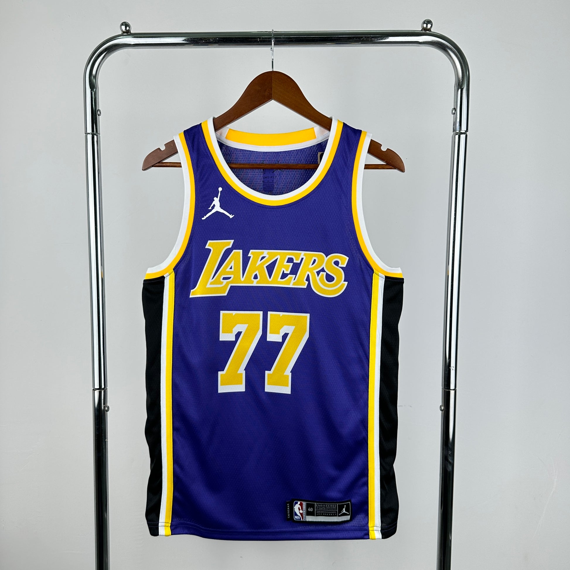 Lakers Flyers 77 # Don?i? S-XXL