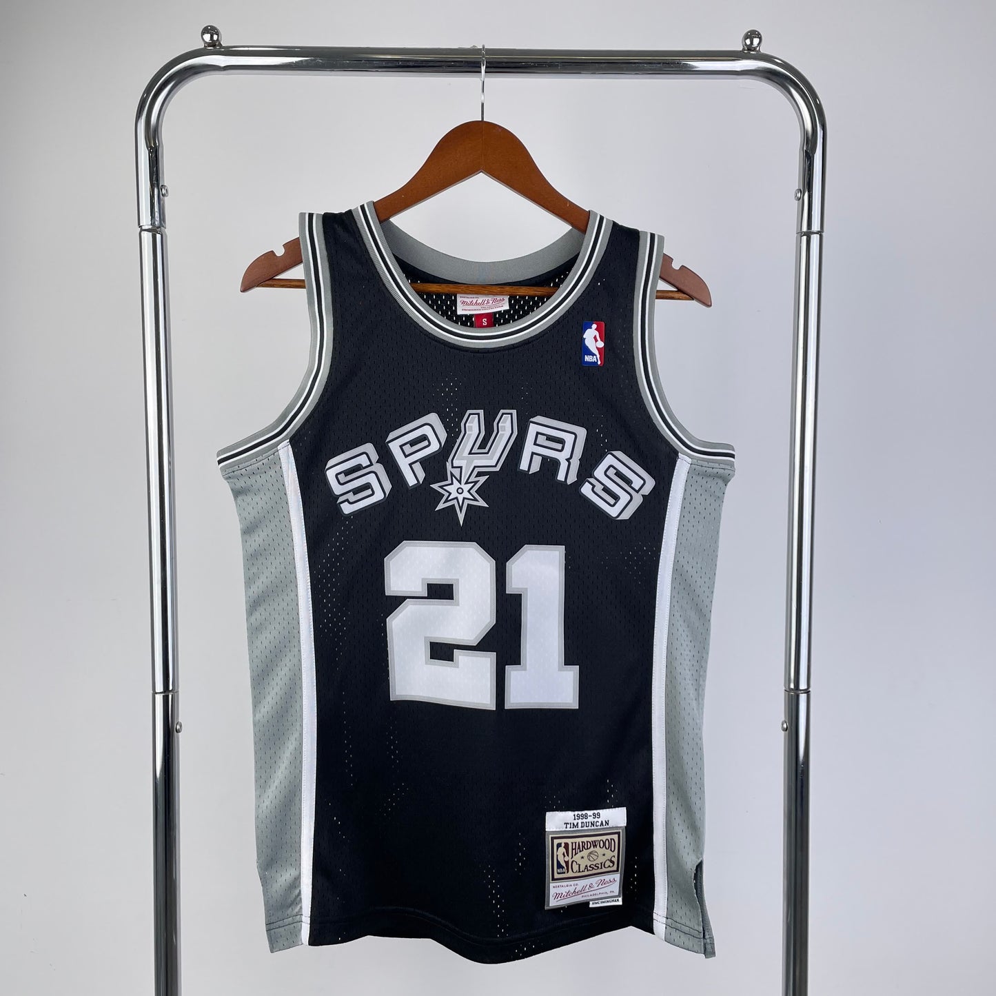 MN Heat Pressed Vintage Jersey: SW Spurs 2002/03 Black 21 Duncan