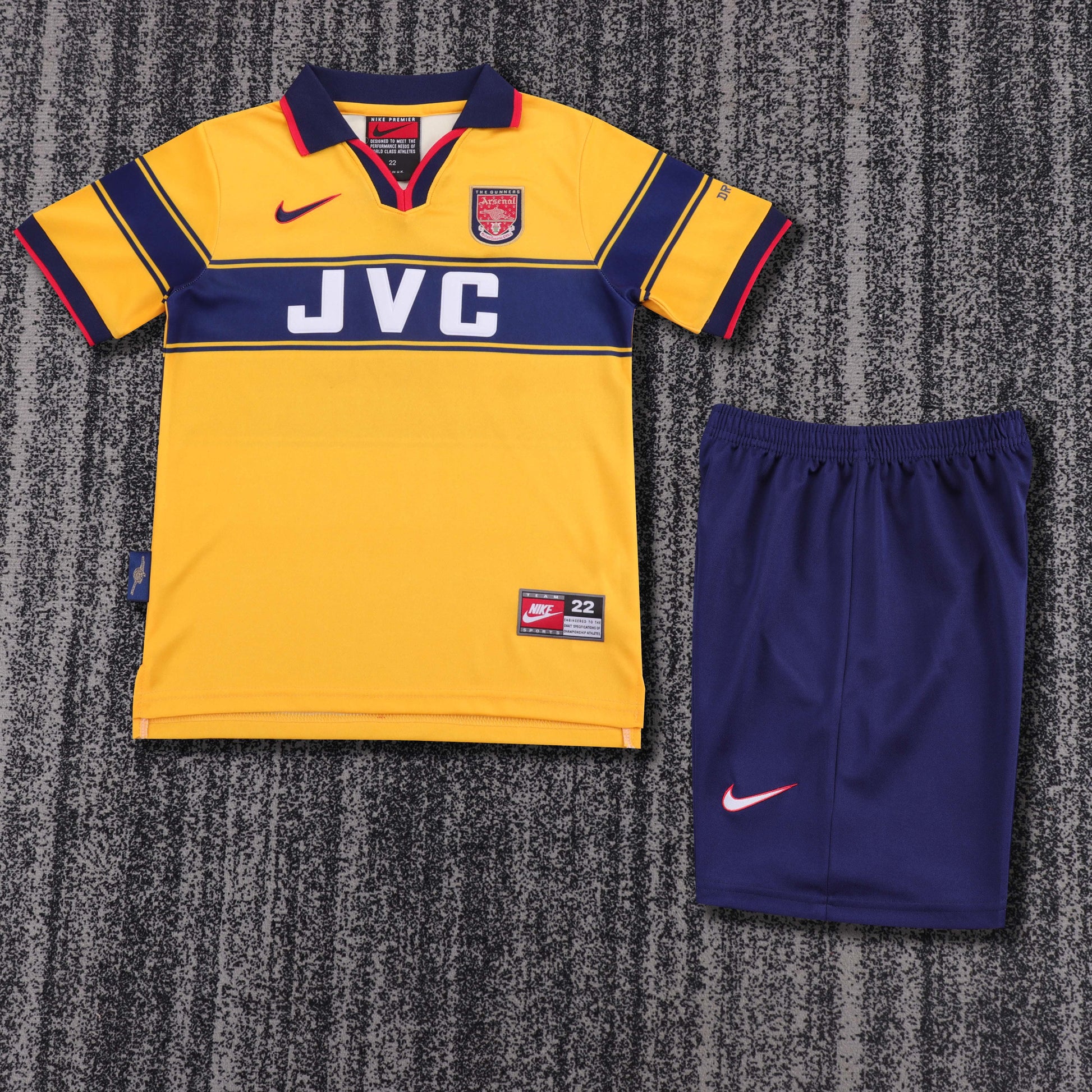 Retro Kids 1997/99 Arsenal away Size 16-28