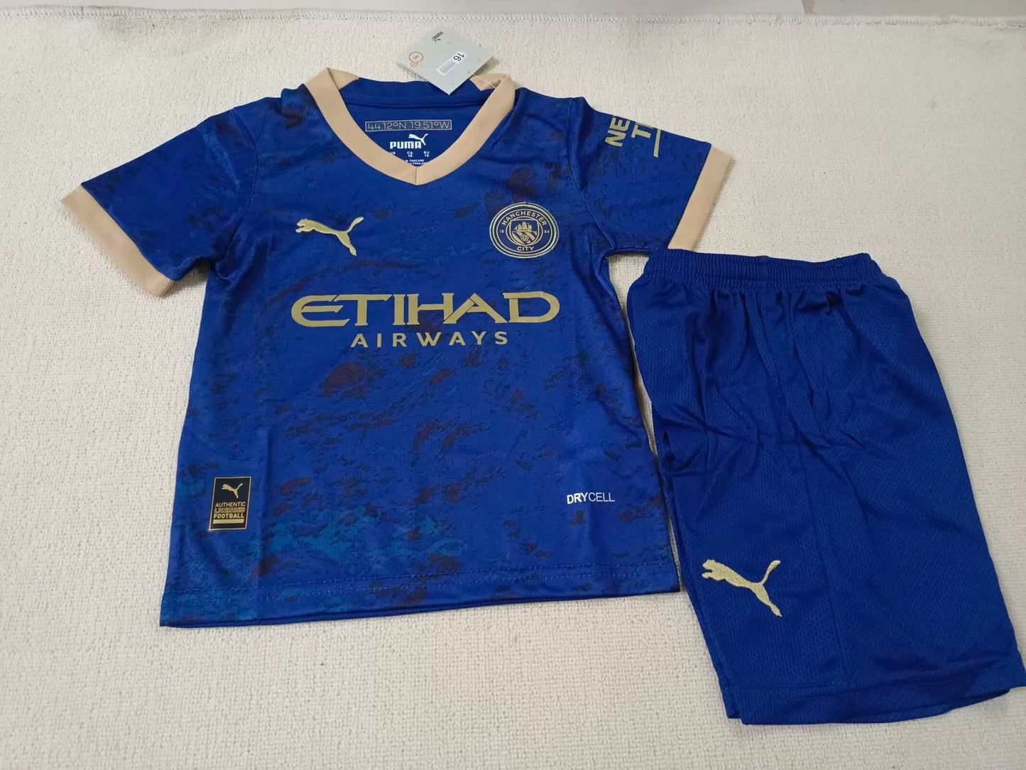 24/25 Kids Manchester City Year of the Rabbit Special Edition Size: 16-28