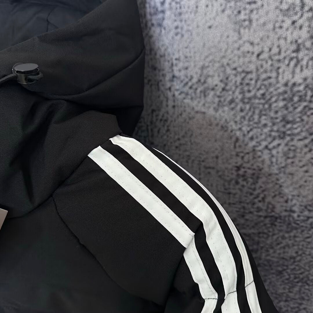 Bayern Munich cotton-padded jacket16