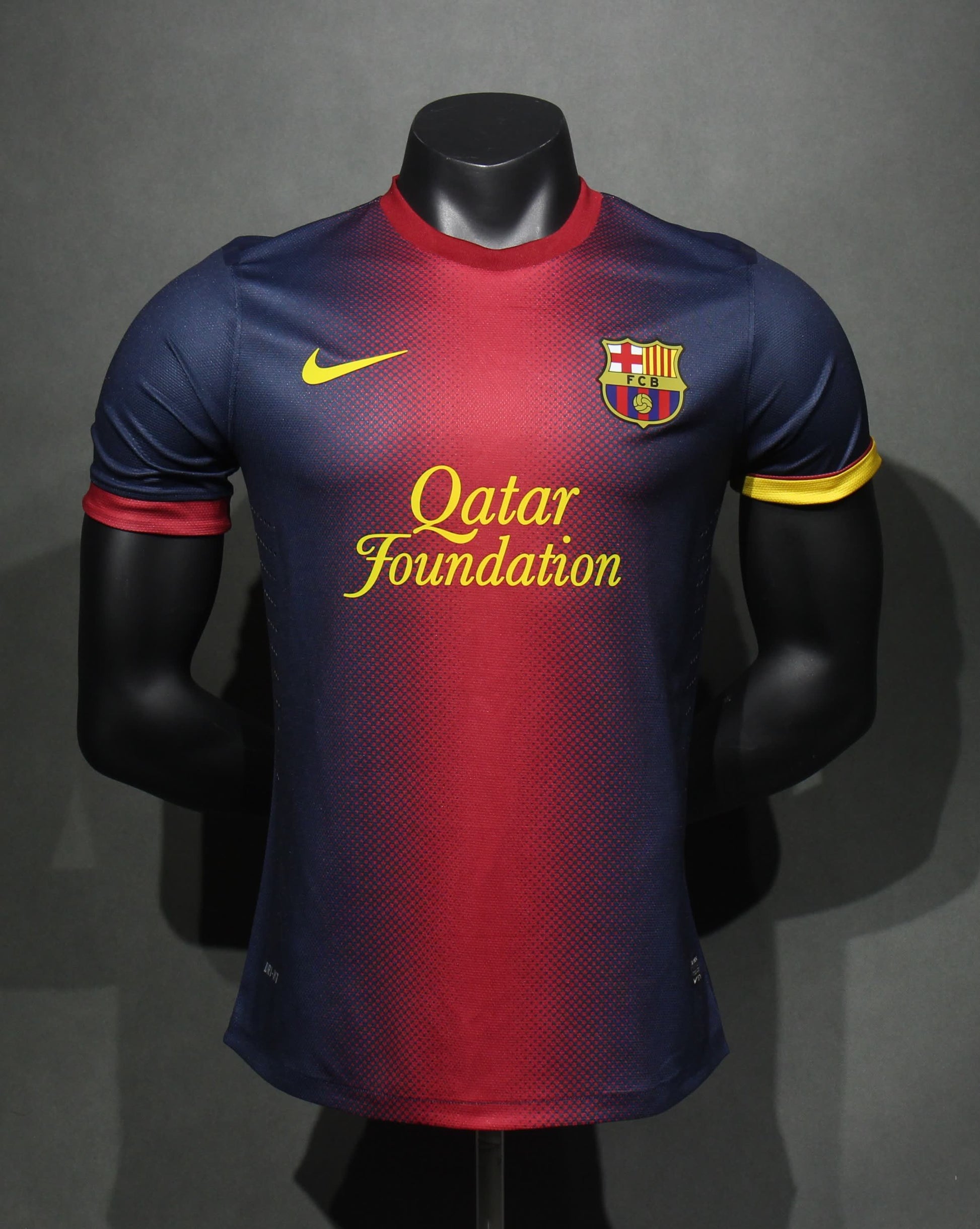 Retro 2012/13 Barcelona Home Player Edition S-3XL