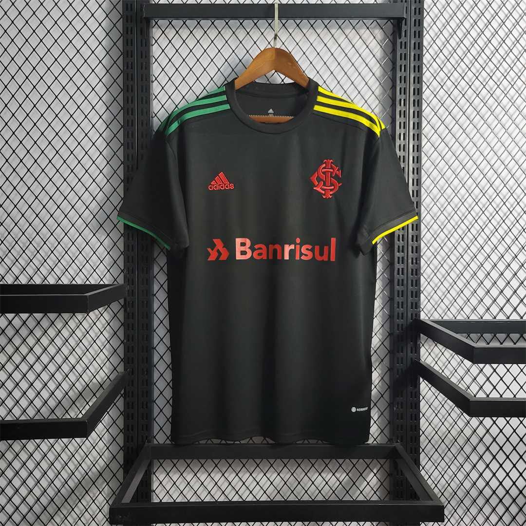 22-23 International third away