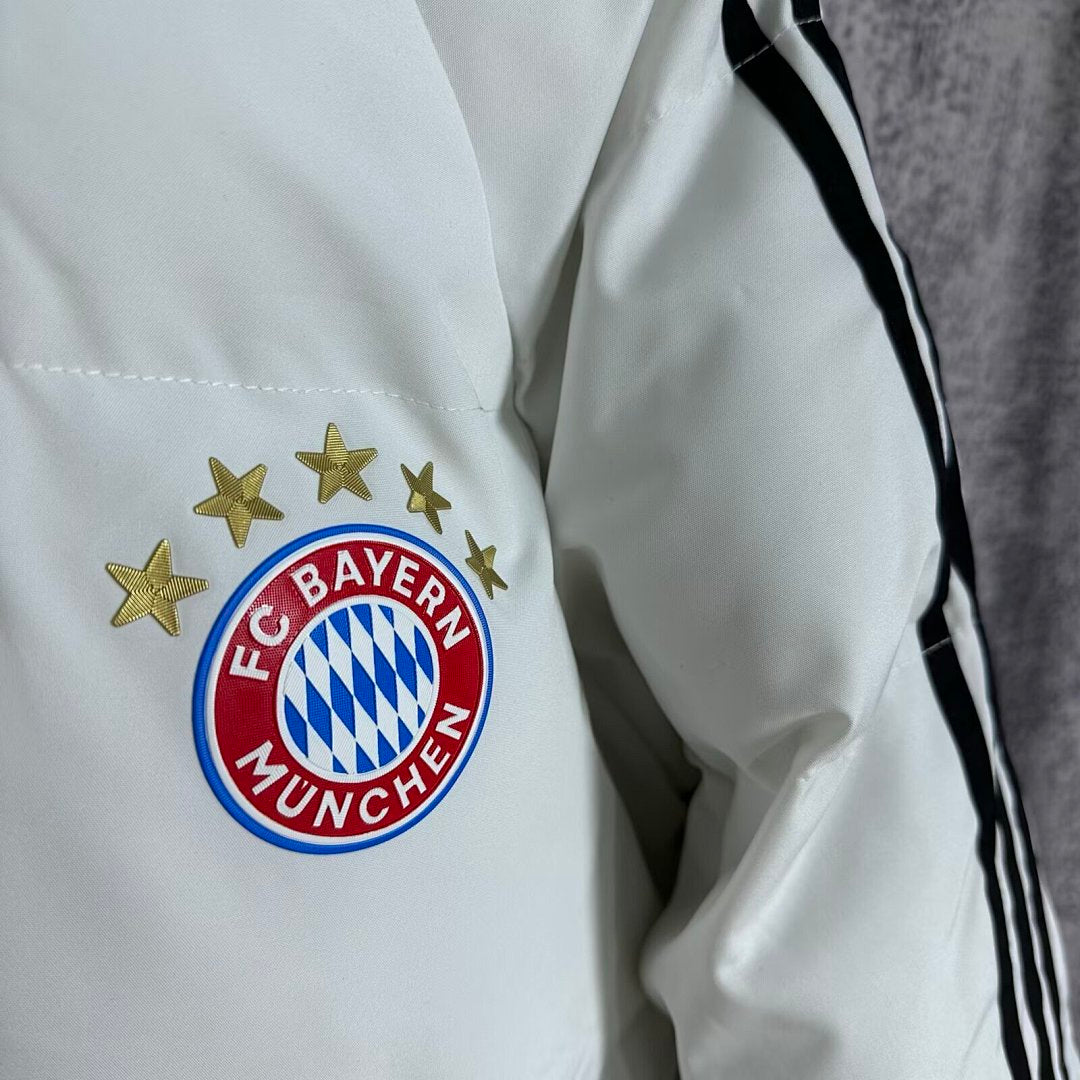 Bayern Munich cotton-padded jacket16