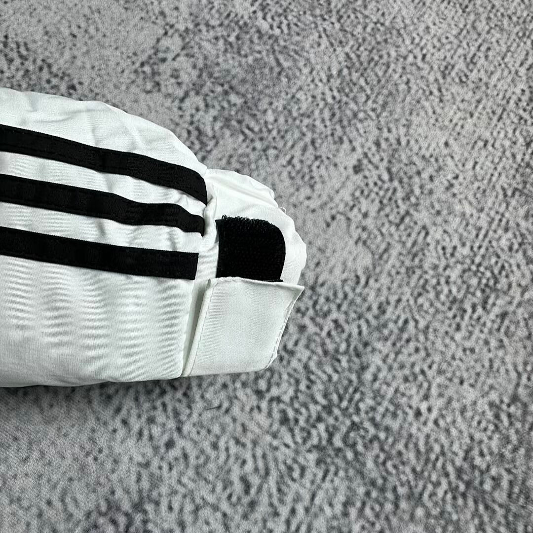 Adidas cotton-padded jacket19
