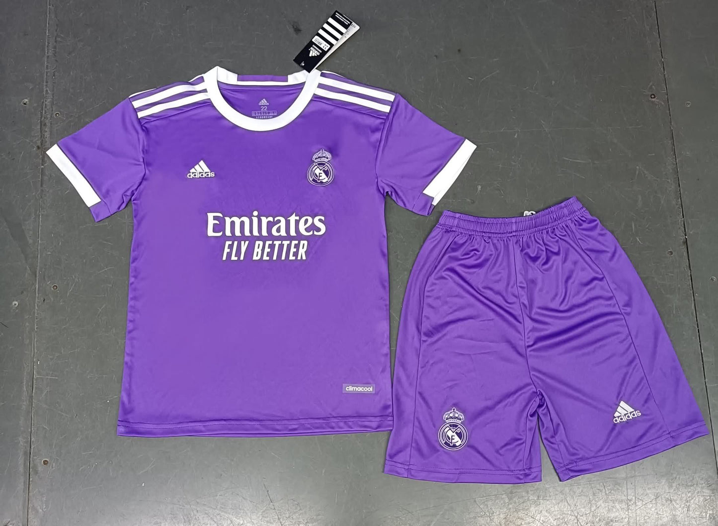 16/17 Kids # Real Madrid away
