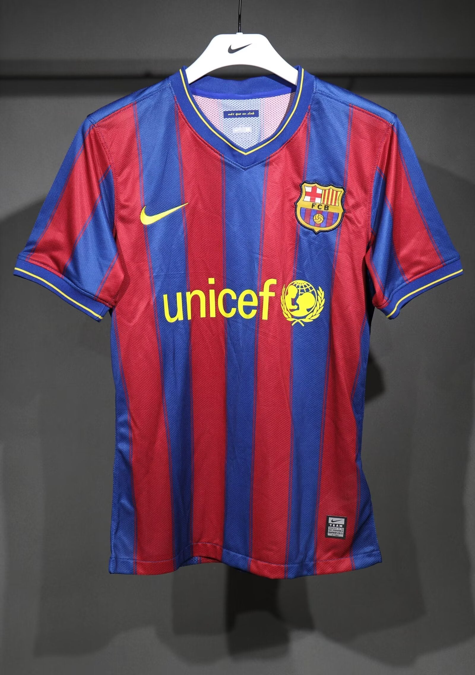 Retro 2009/10 Barcelona home jersey player edition S-3XL